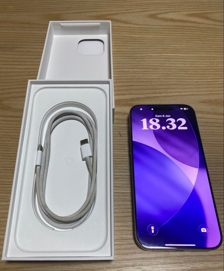 Iphone 16 pro max SIMフリー