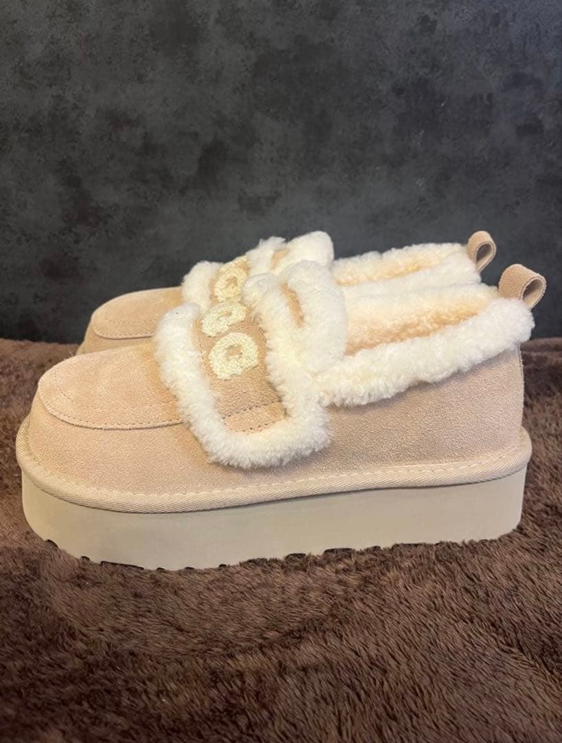 UGG アグ　ベージュ 厚底24cm
