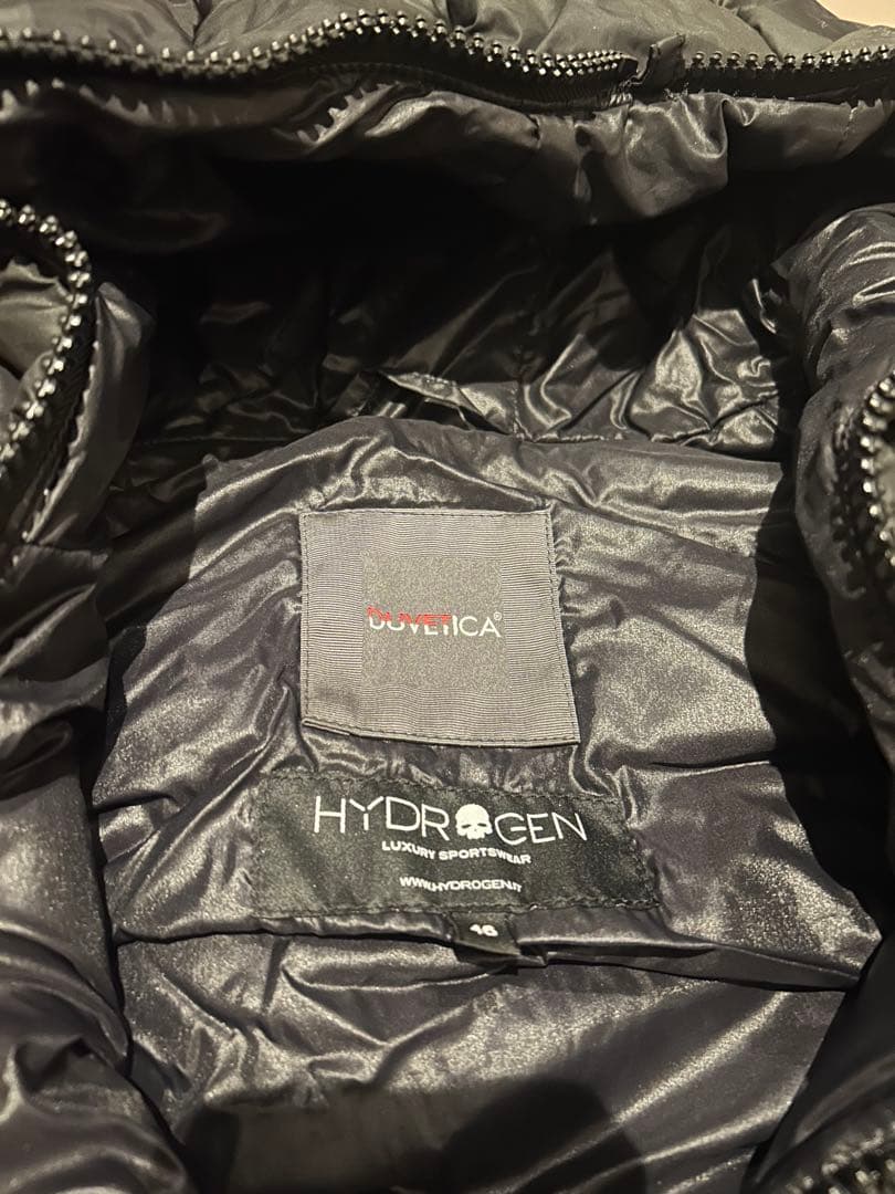 新品　未使用　-DUVETICA.HYDROGENコラボベストダウン