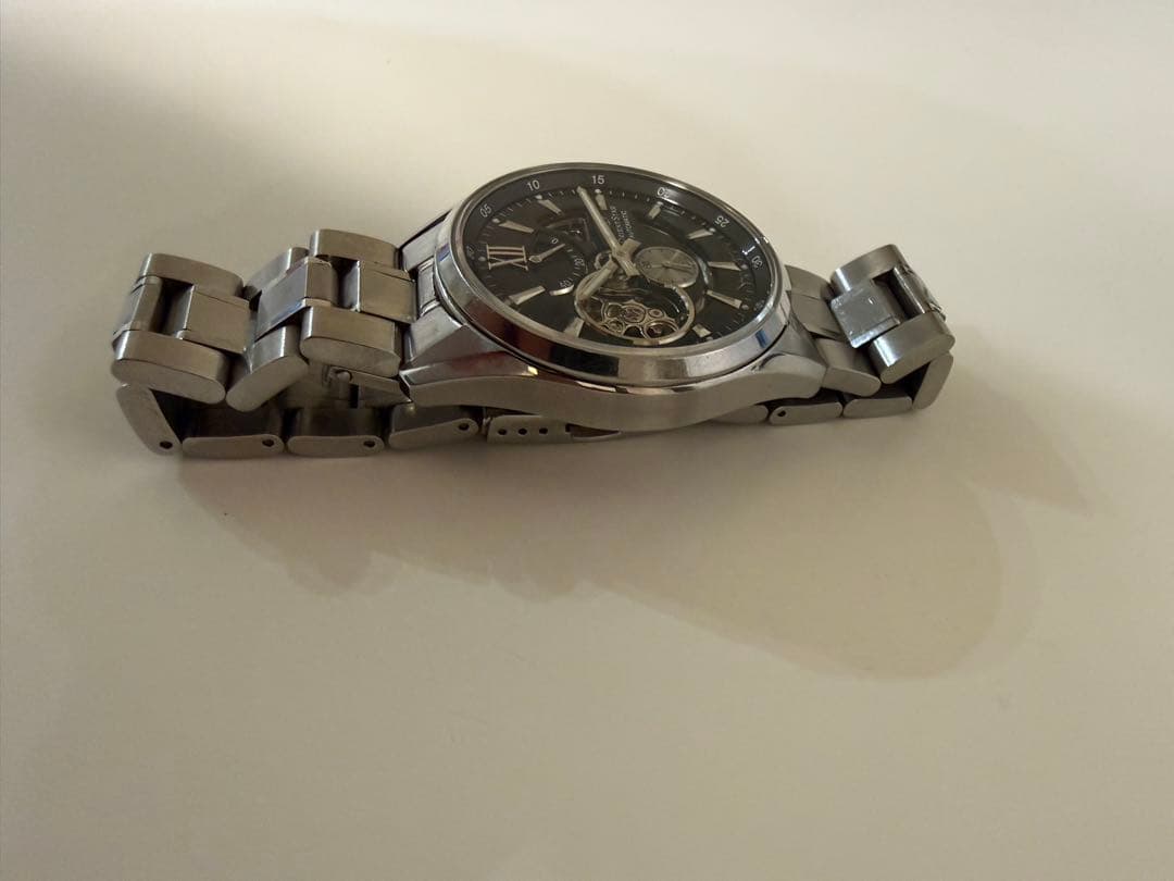 腕時計 ORIENTSTAR セミスケルトン 自動巻(手巻付)