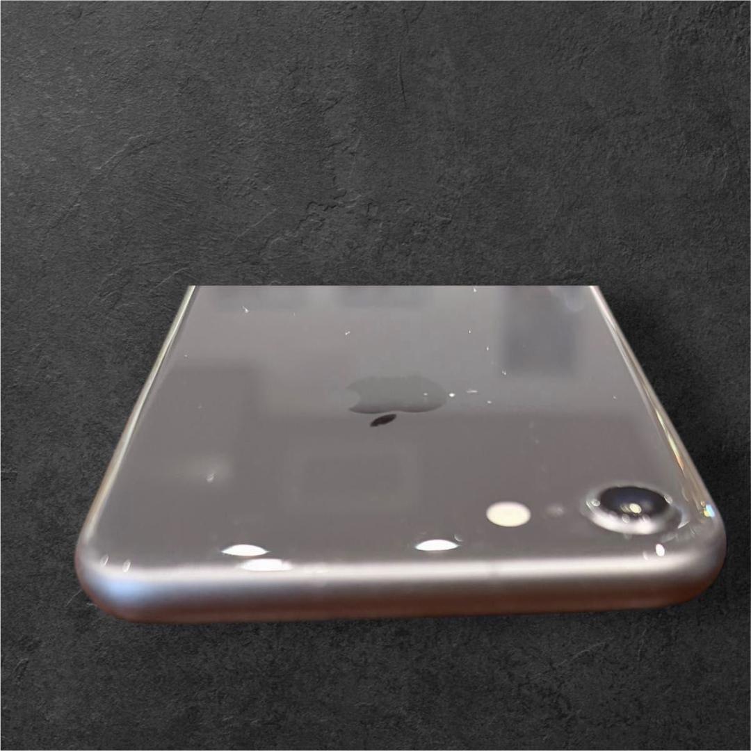 中古品 simロック解除済 iPhone8 64GB スペースグレイ