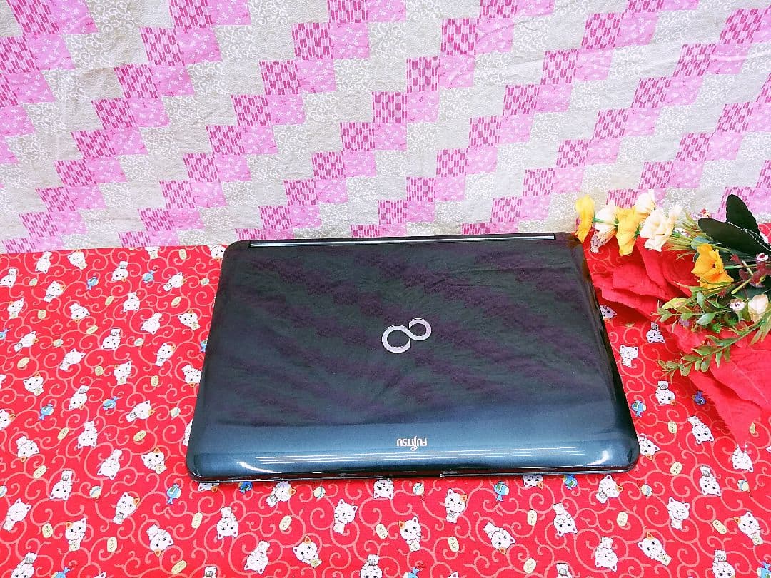 新型Win10♥2世代Corei3♥テレワーク可能♥画像編集♥動画編集♥オフィス