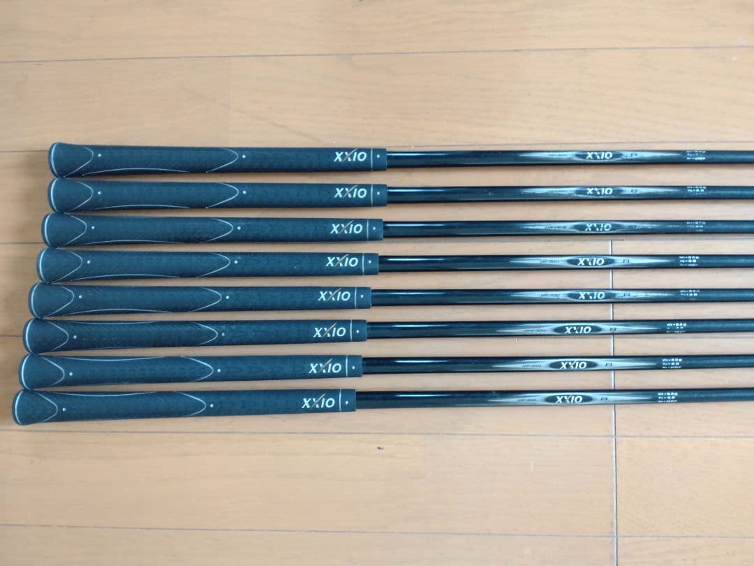 TOMOさん専用 ゼクシオ MP300 R アイアン8本セット