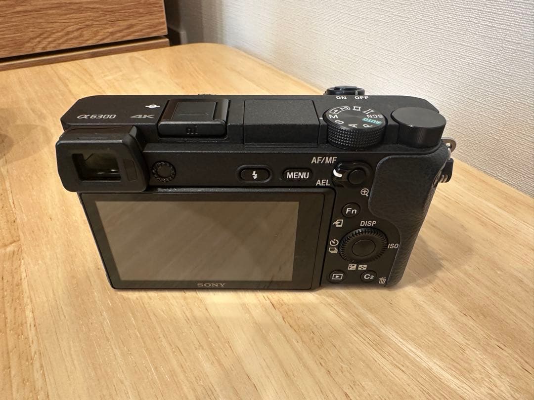 α6300 + レンズ、バッテリー付