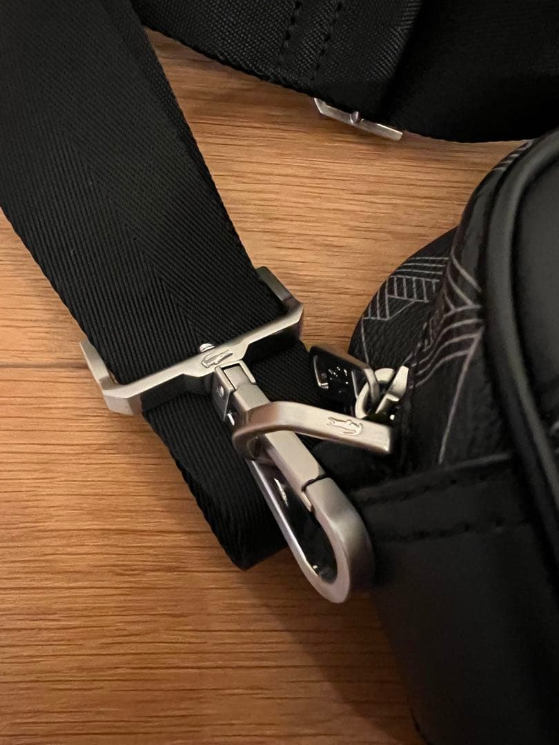 ラコステ LACOSTE サブレンドモノグラムリポーターバッグ ショルダー