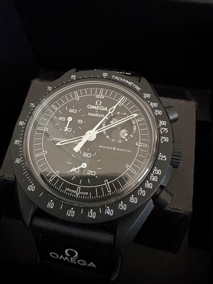 Snoopy x OMEGA x Swatch ブラック　スヌーピー　ブラック