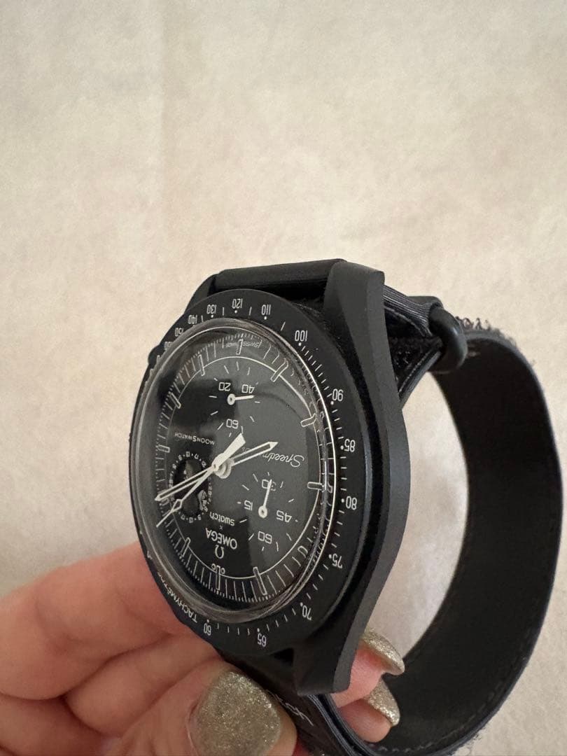 Snoopy x OMEGA x Swatch ブラック　スヌーピー　ブラック