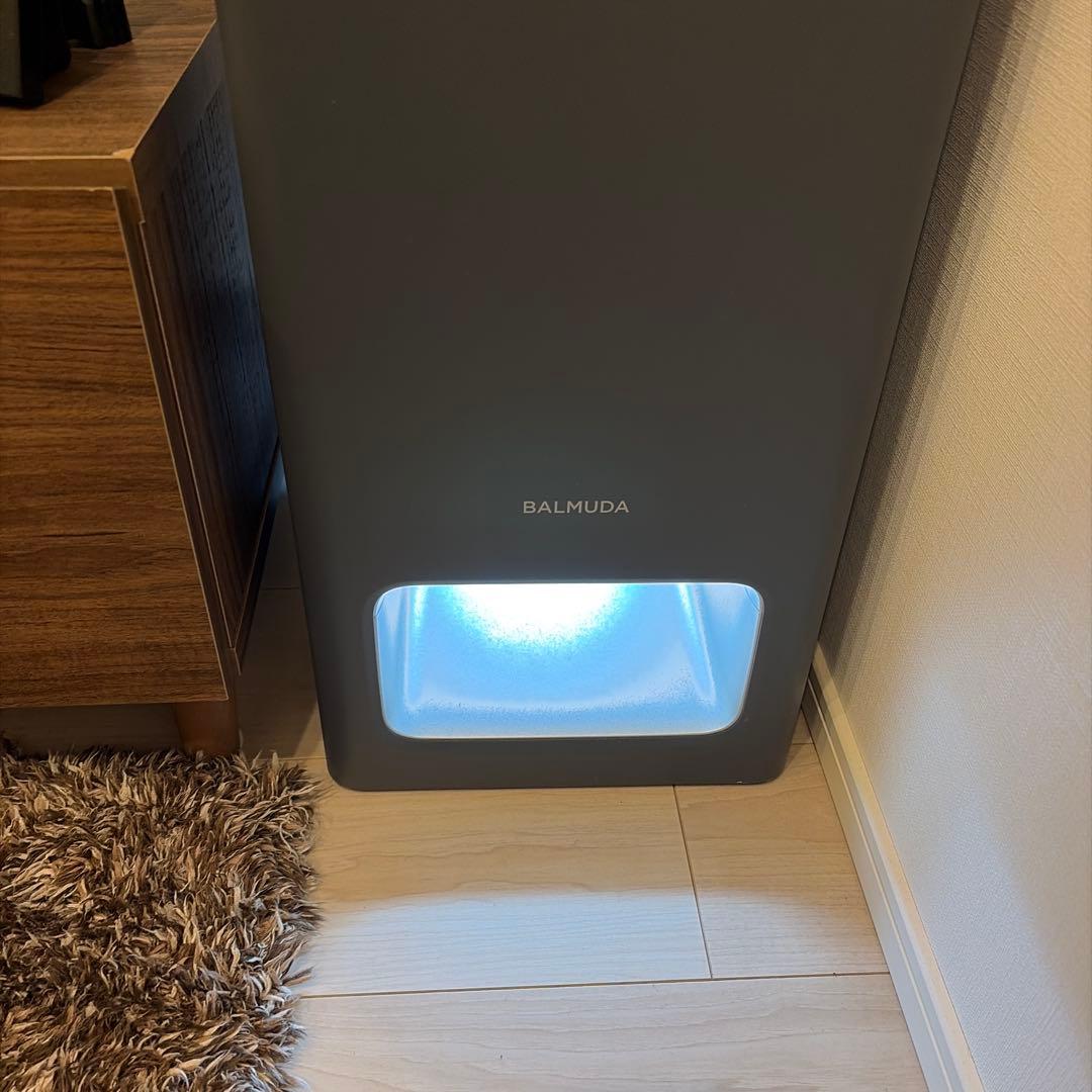 【美品】バルミューダ The Pure A01A-GR ダークグレー 空気清浄機