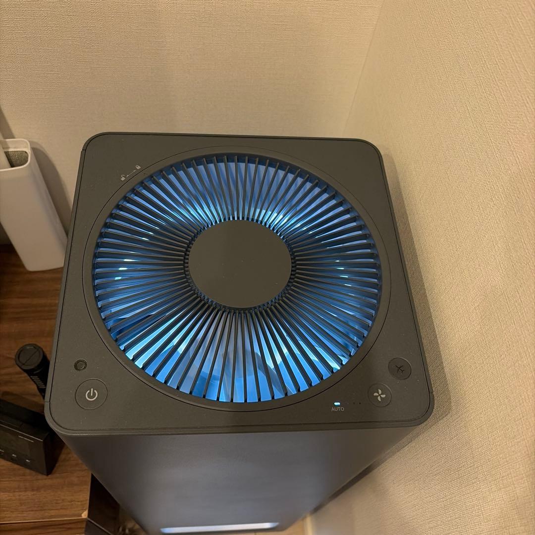 【美品】バルミューダ The Pure A01A-GR ダークグレー 空気清浄機