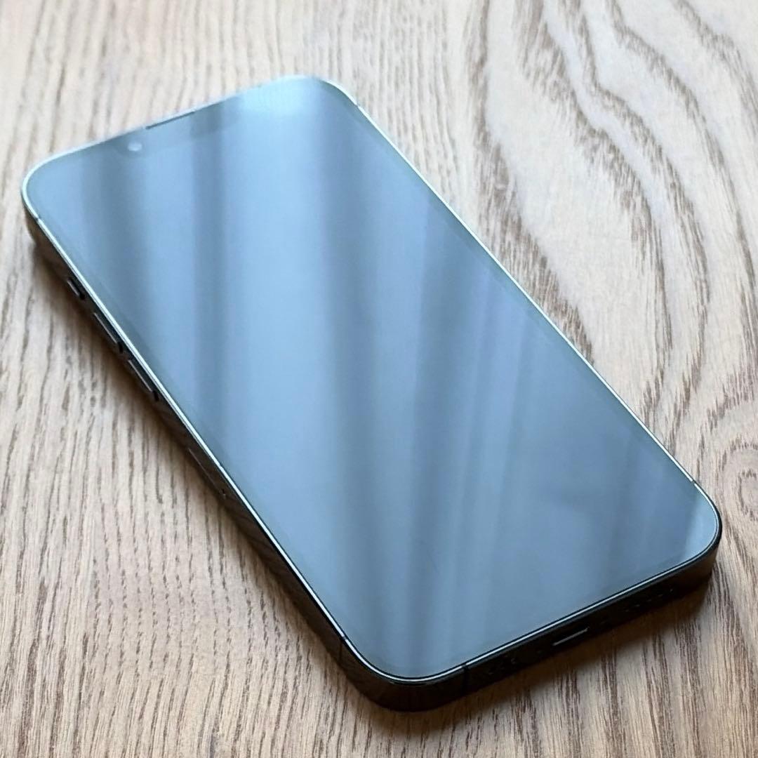 超美品 Phone13pro 256GB グラファイト黒　両面コーティング済