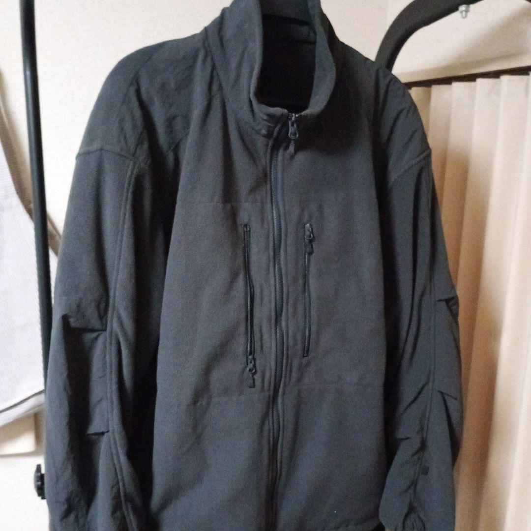 DAIWA PIER39　TECH FLEECE JACKET