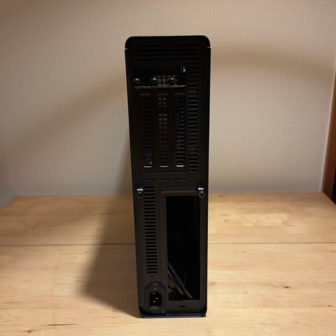 Fractal Design（フラクタルデザイン）Ridge mini-ITX用