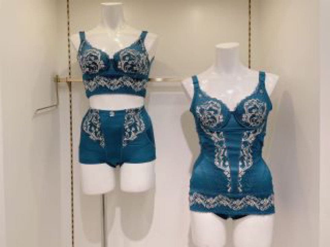 新品未使用★マルコ リベルディーニュ ショーツ　3L ２枚