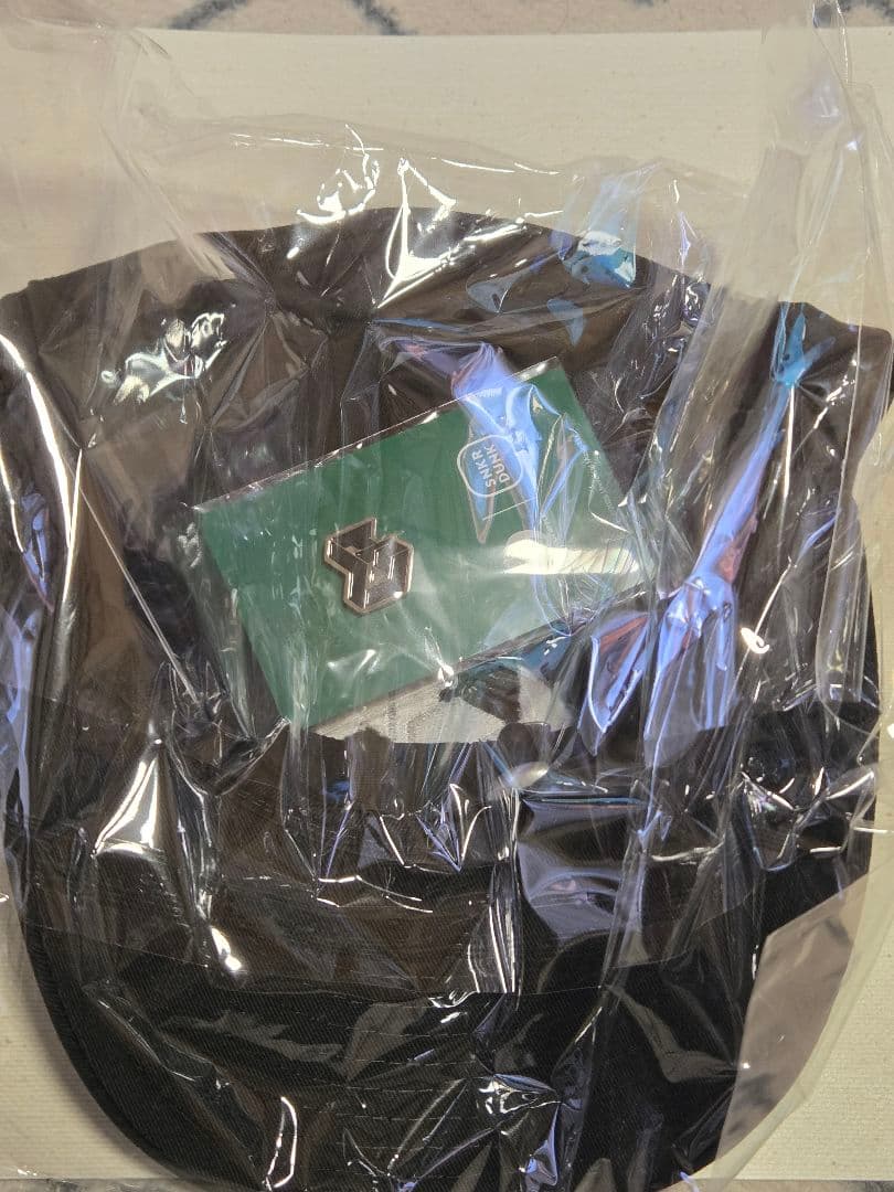 Mrs. GREEN APPLE ブラックキャップ ピンズ付き‼️