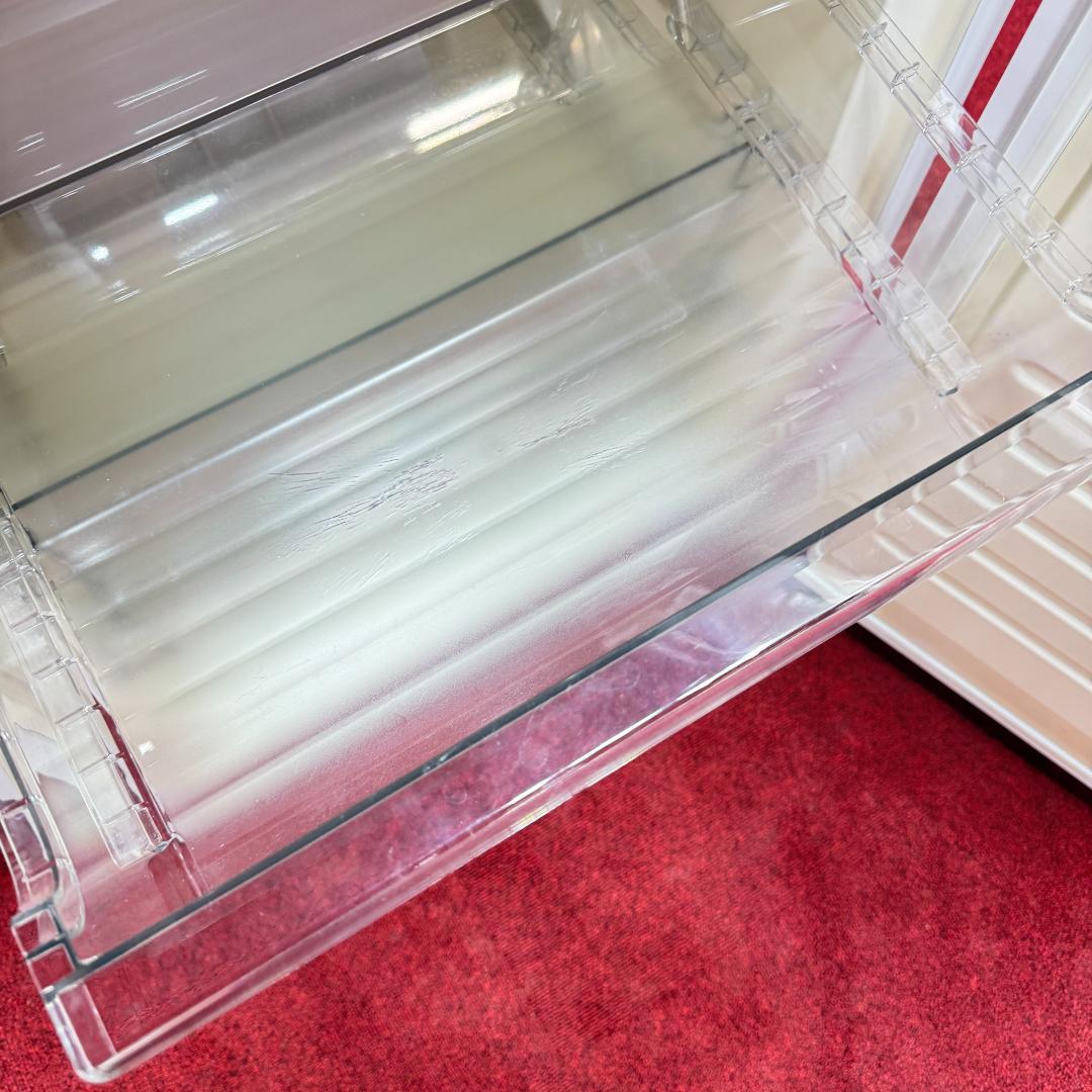 都内23区配送無料ツインバード冷蔵庫2018年製　真ん中のドア冷蔵、冷凍切替可能