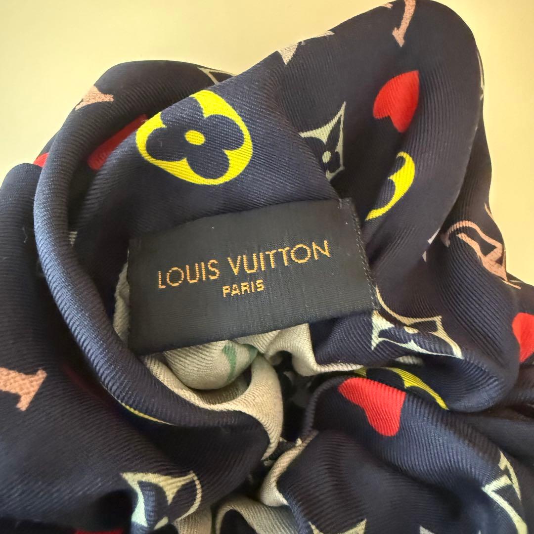LOUIS VUITTON ゲーム・オン・シュシュ・トロップ・シュシュ 正規品