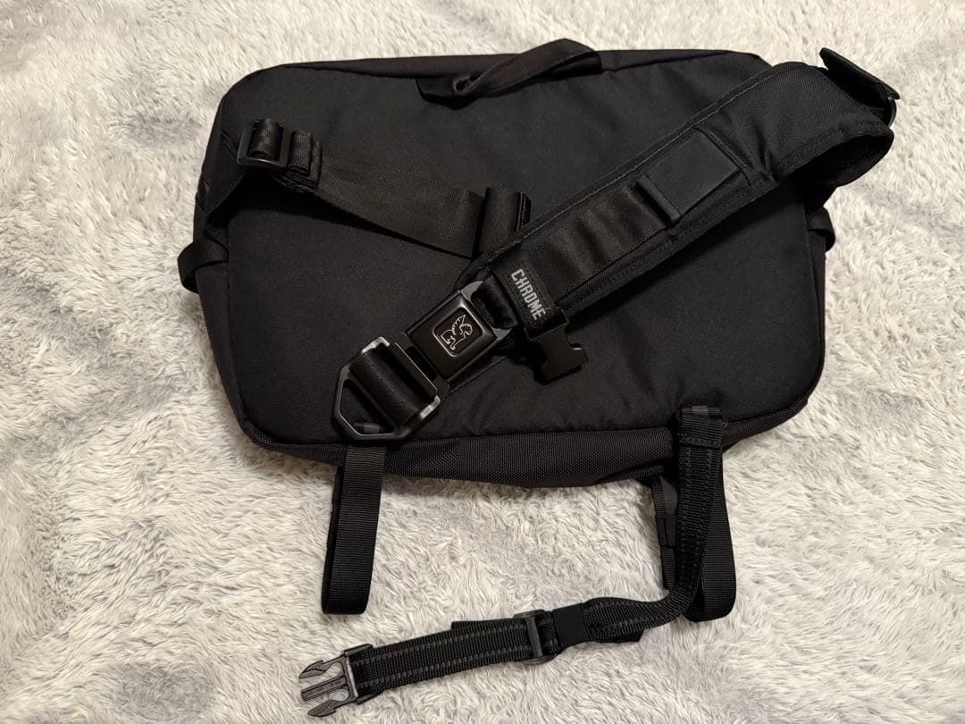 クローム スリングバッグ KADET カデット マックス 15L 撥水