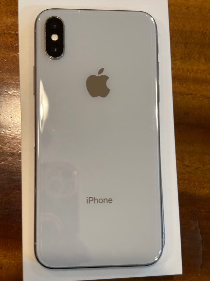 iPhone X 64GB ホワイト　SIMロック解除済