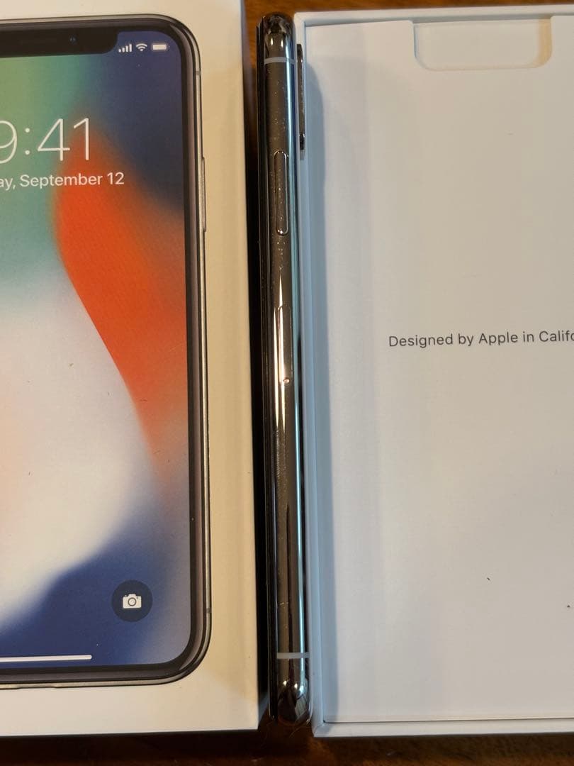 iPhone X 64GB ホワイト　SIMロック解除済