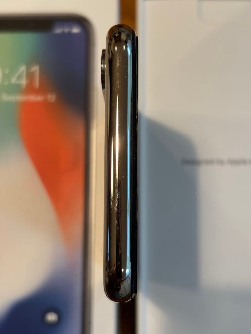 iPhone X 64GB ホワイト　SIMロック解除済