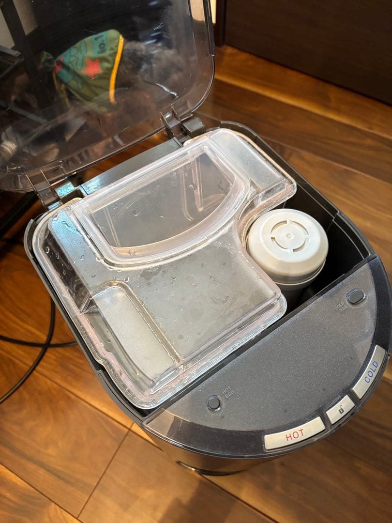 ウォーターサーバー【元値170,000】