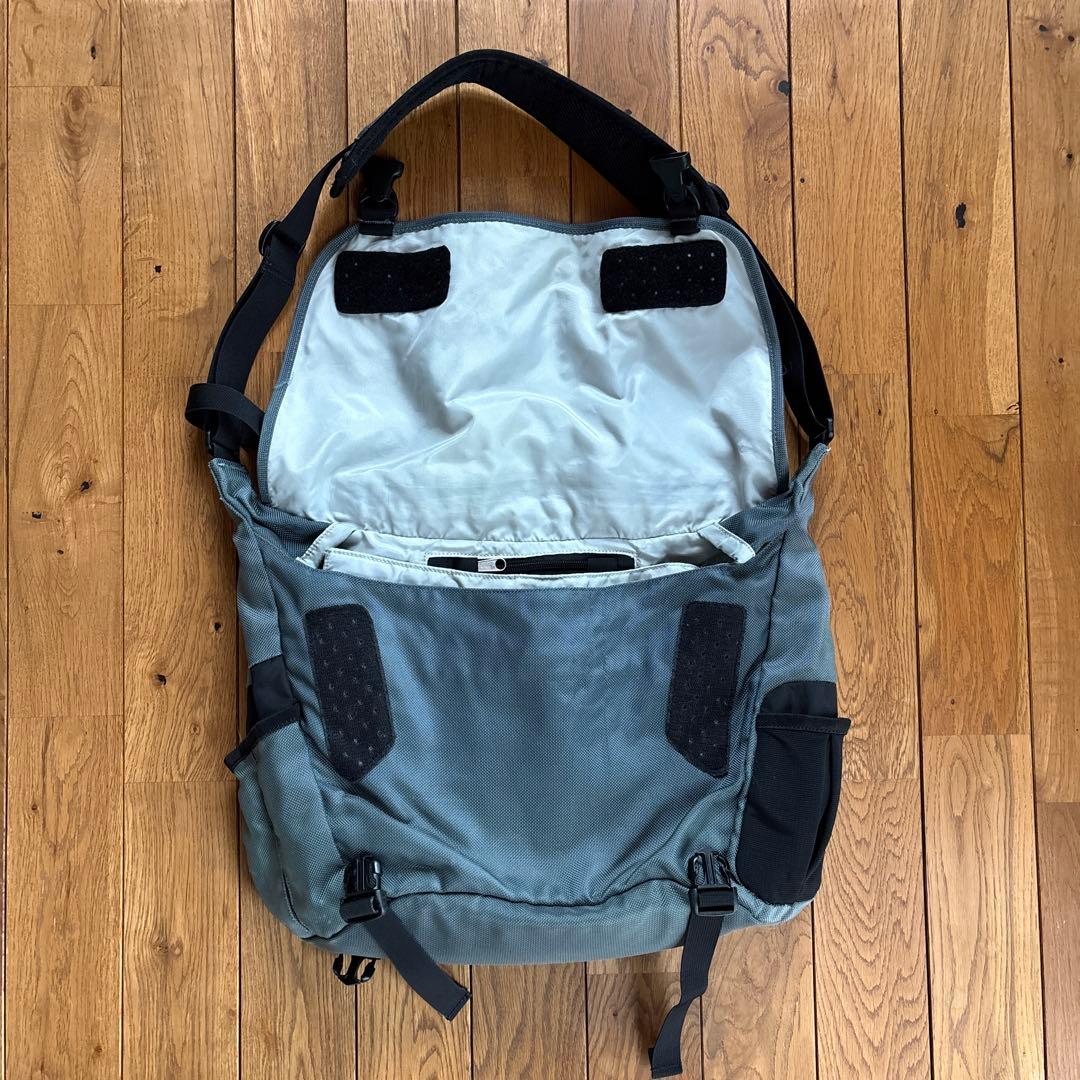 Patagonia half mass メッセンジャーバッグ グレー