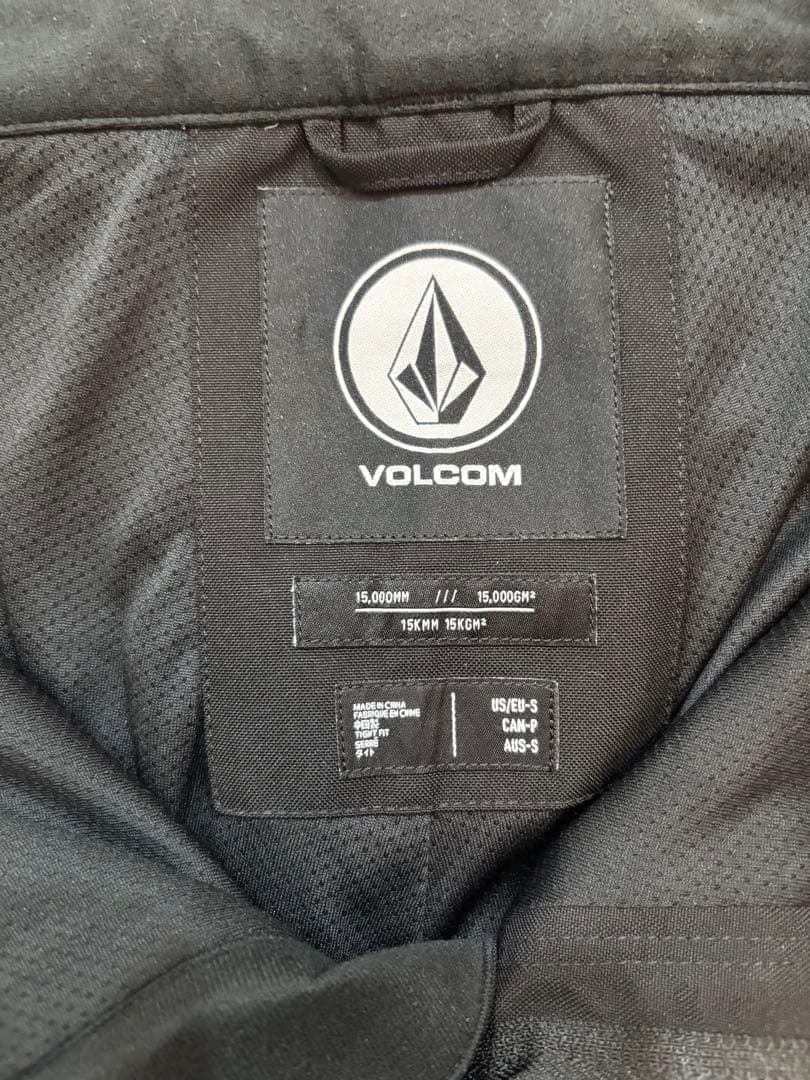 最終値下げ　Volcom スノーボードウェアセットアップ　美品
