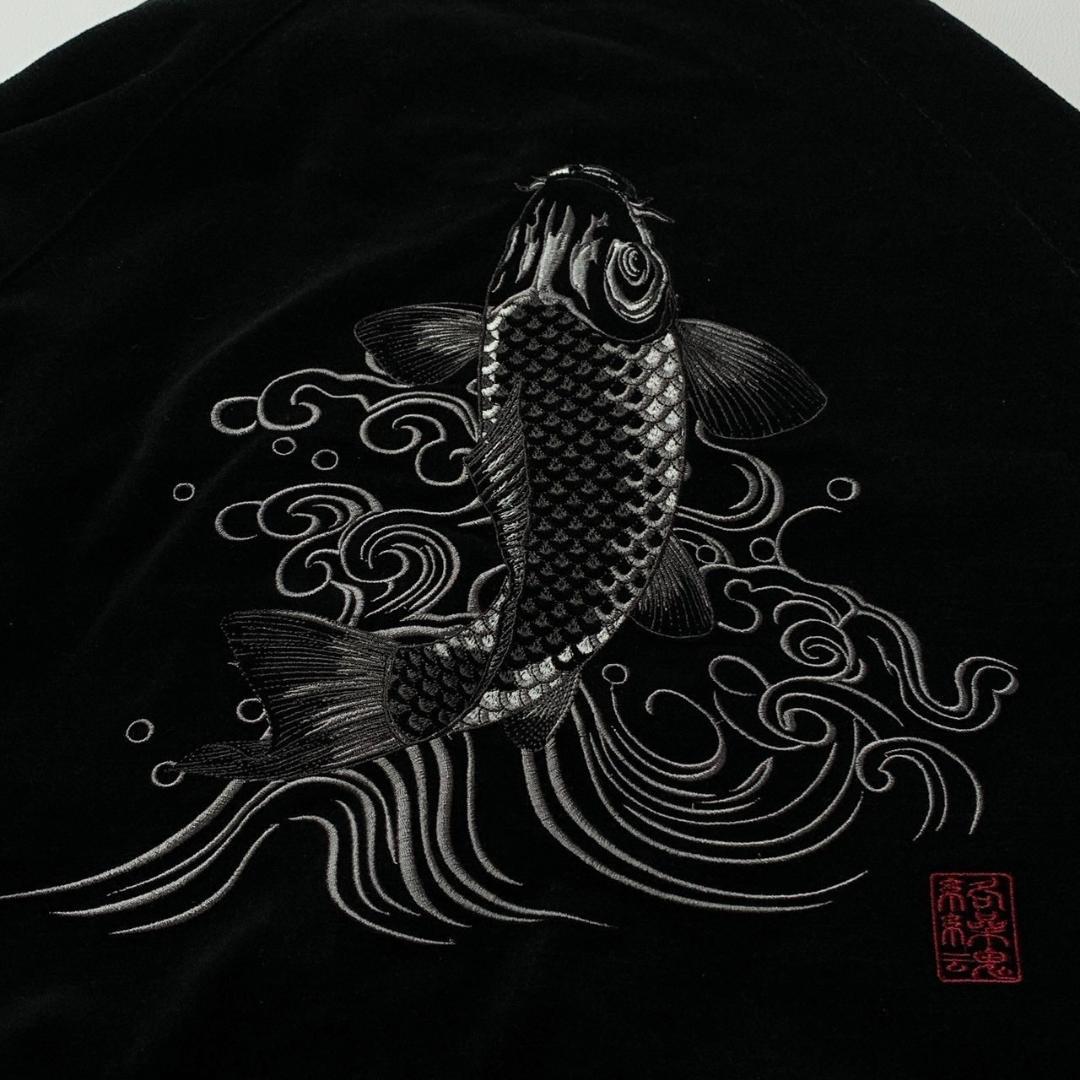 【あの日】絡繰魂 鯉刺繍 スカジャン XL ベロア ブラック 黒 和柄