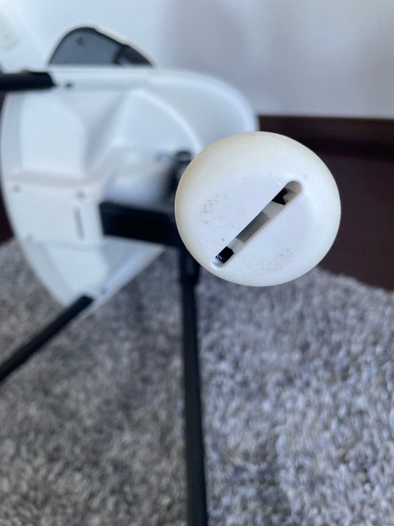 BABYBJÖRN ハイチェア ホワイト/ブラック（ハーネスなし）ベビービョルン