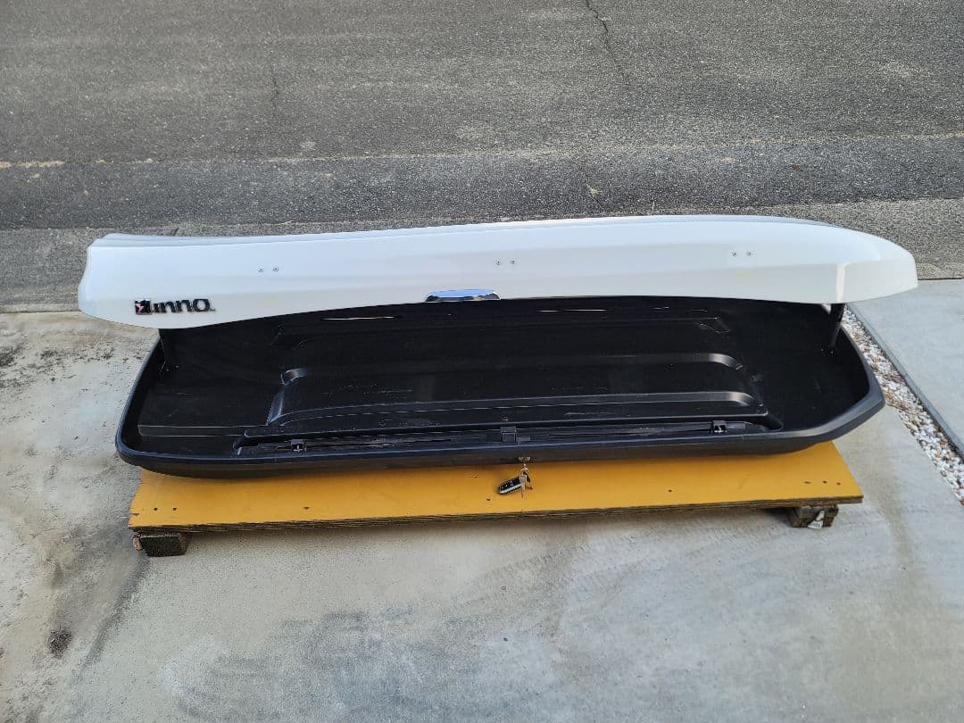 INNO WEDGE 660 BRS660WH ルーフボックス