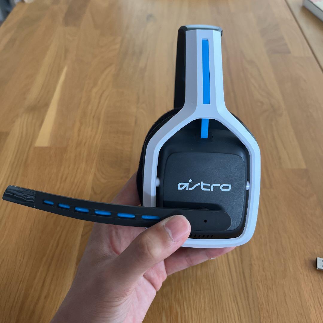 astro ゲーミングヘッドセット　A20