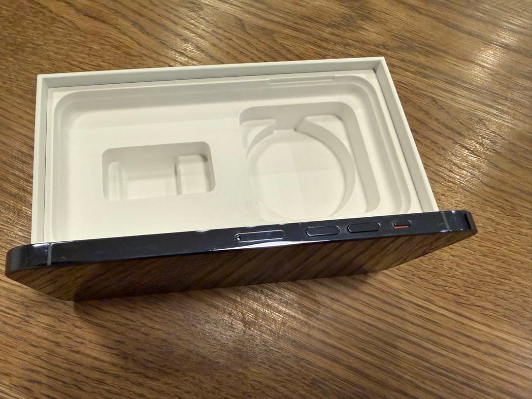 美品　iPhone 13 Pro Max 256GB