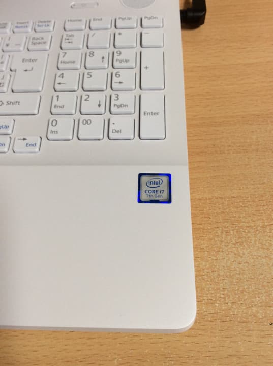 FMV LIFEBOOK AH50/B3　2018年２月発売