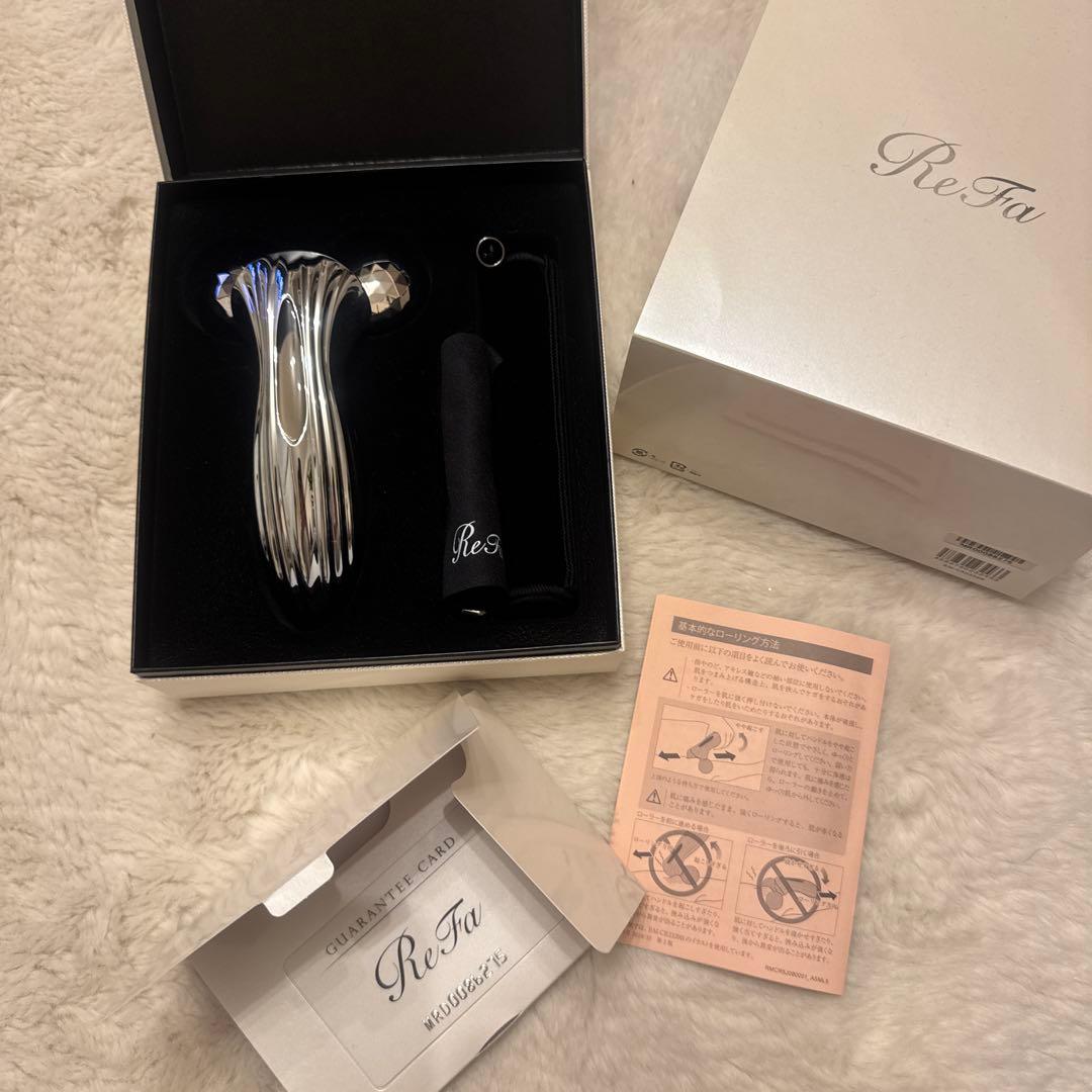 ReFa CARAT 美顔器 シルバー　箱　カード付き　プレゼントにも