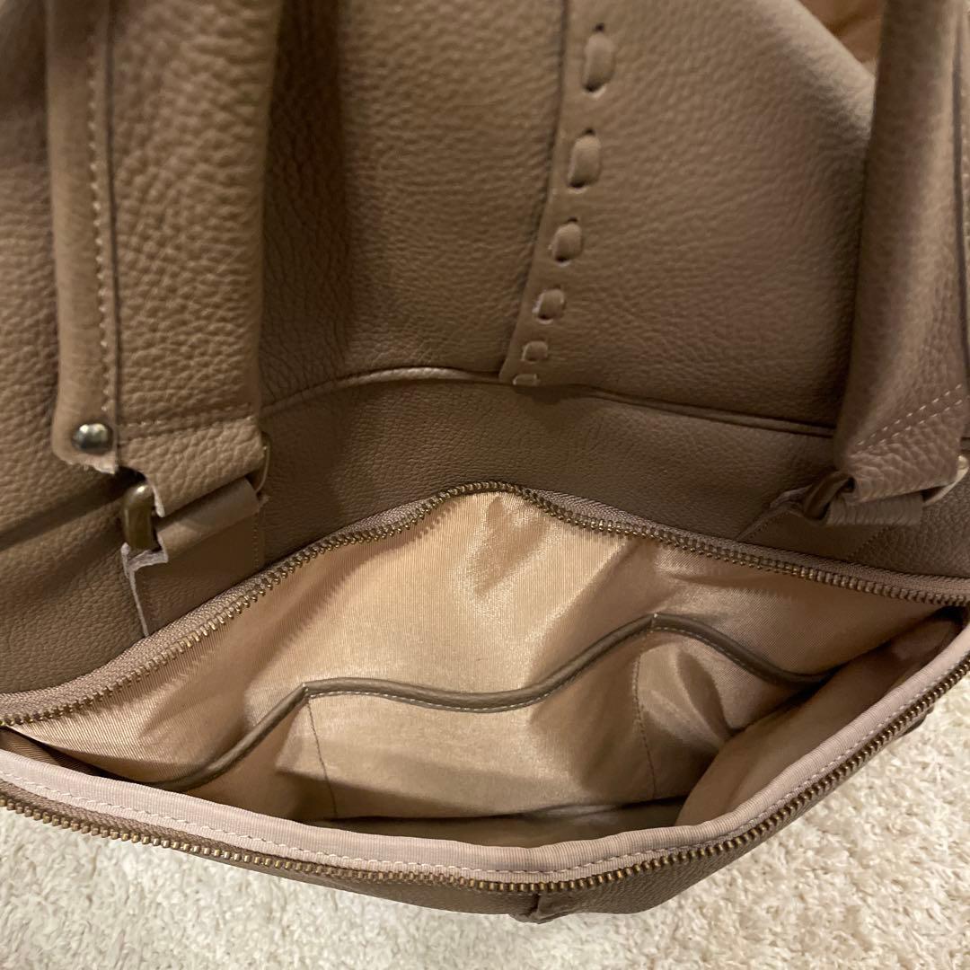 Magnu ボストンバック　Magnu美品 エルメスで使用されてる革