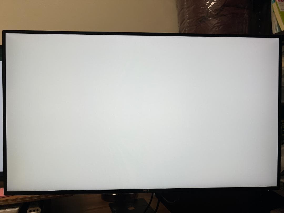 Dell U2720QM 4K 27インチモニター 中古