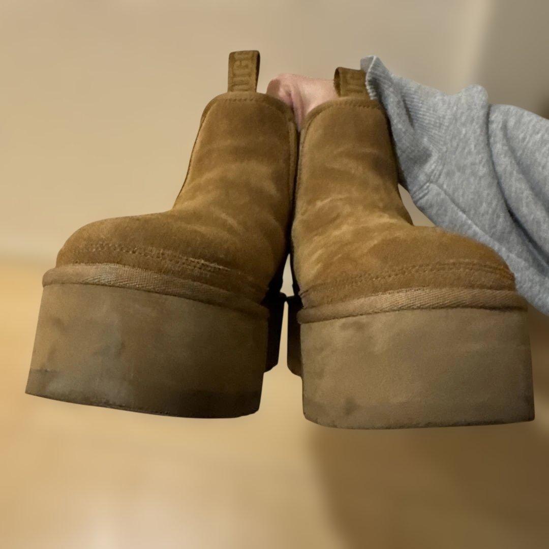 UGGムートンブーツ プラットフォーム チェスナット23cm