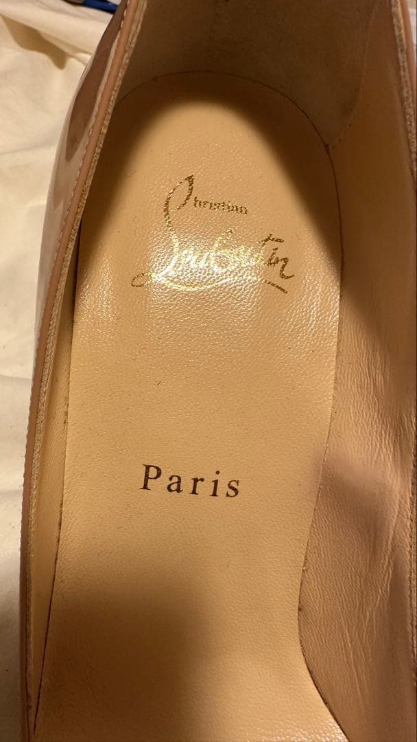 Christian Louboutin ルブタン kate ベージュ