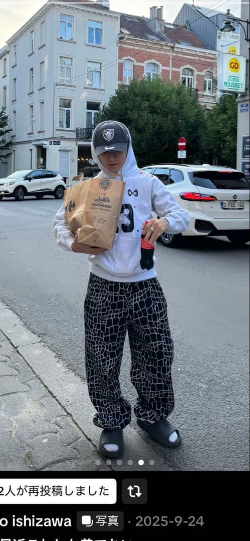 さ*ん様 8egreedy 13 collaborate ステッカー付き　美品