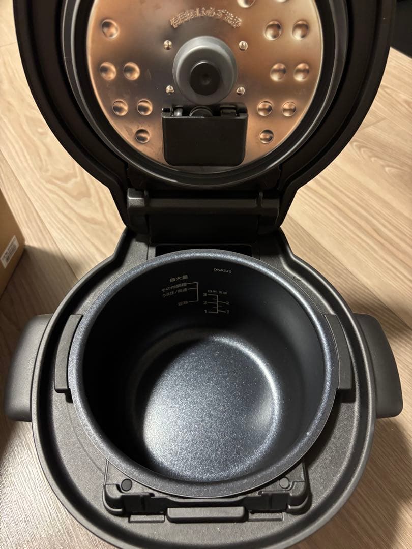 電気圧力鍋　タイガー