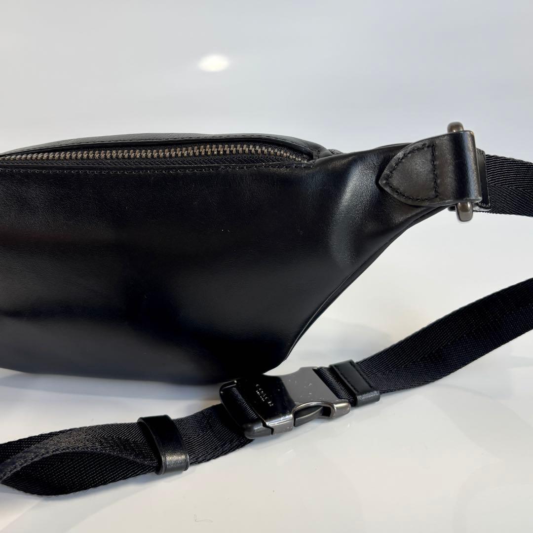美品 COACH コーチ シグネチャー レザー ボディバッグ ウエストバッグ