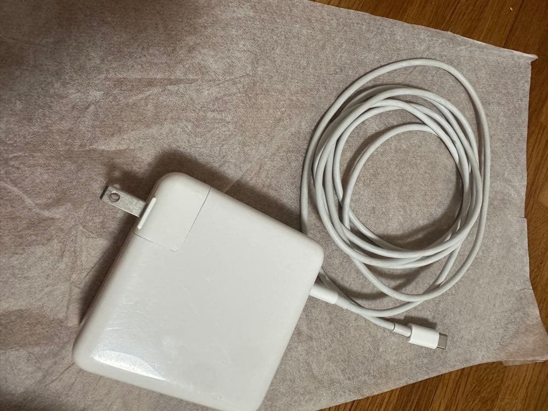 し*ち様 MacBook Pro 2020 13inch 16GB 512GB