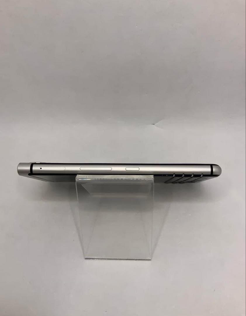 スマートフォン本体 Blackberry Key one BBB100-6 Sliver