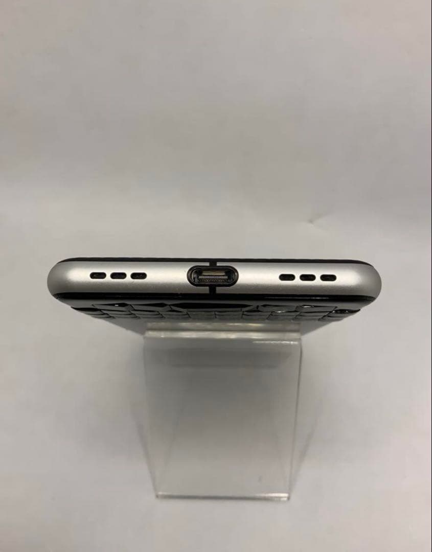 スマートフォン本体 Blackberry Key one BBB100-6 Sliver