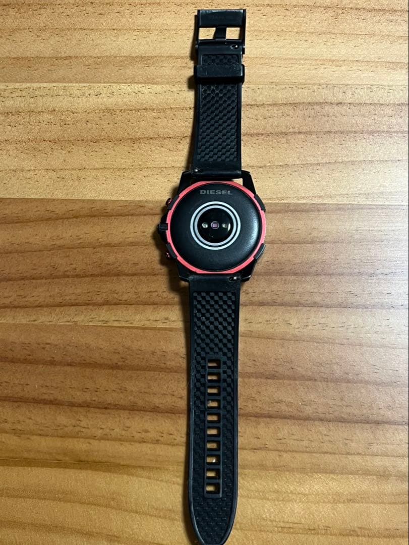 DIESEL ON スマートウォッチ