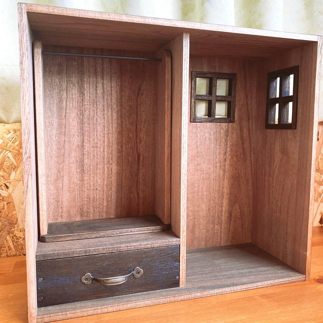 skyおうち型人形用収納ケース　ブライスアイシードール　人形用クローゼット