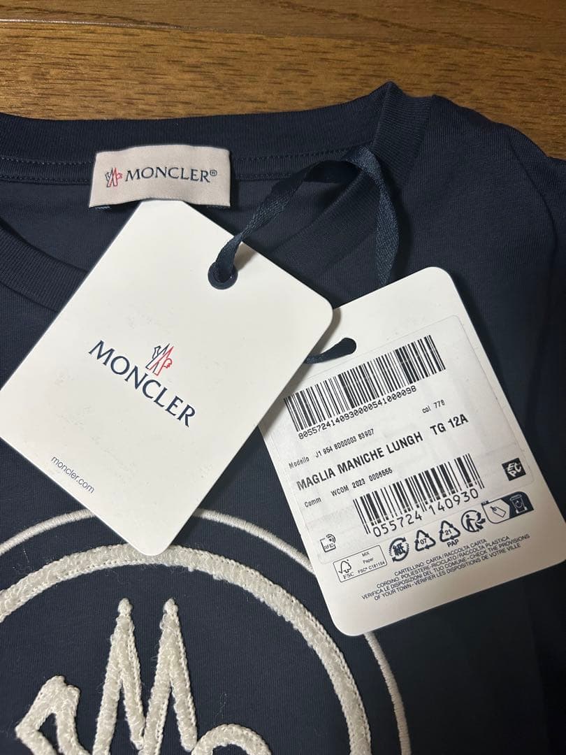 【専用】新品タグ付き★モンクレール★長袖Tシャツ