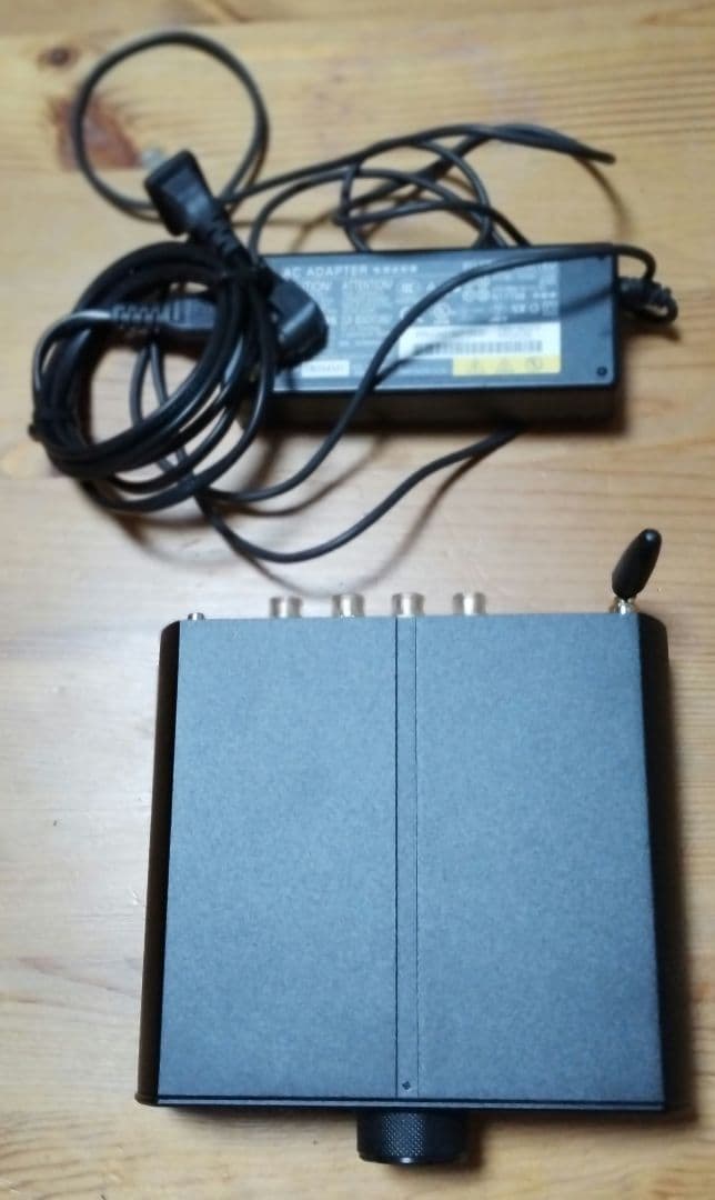 パワーアンプ ブラック