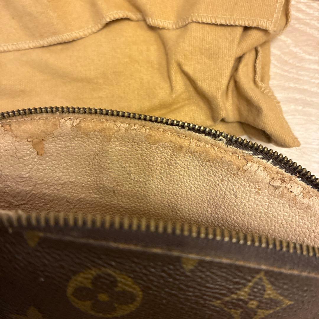 Louis Vuitton ポーチ