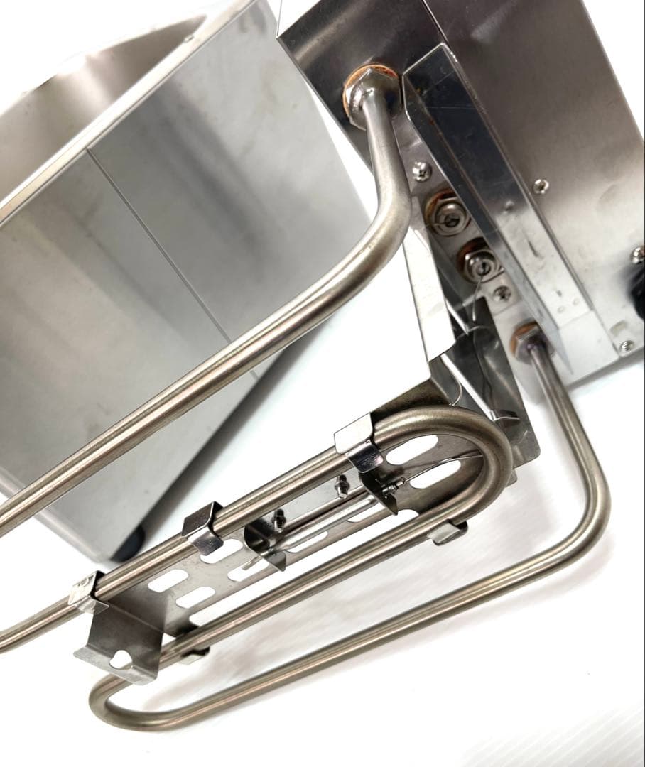 2023年製　美品♪ 業務用　TB 卓上型電気　フライヤー TBEF-7